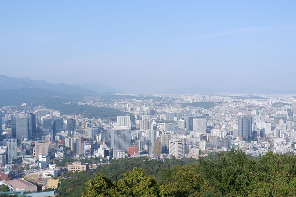 한국 1~9월 외국인 관광객 1,711만명…중국·일본 수요에 지방 관문도 성장